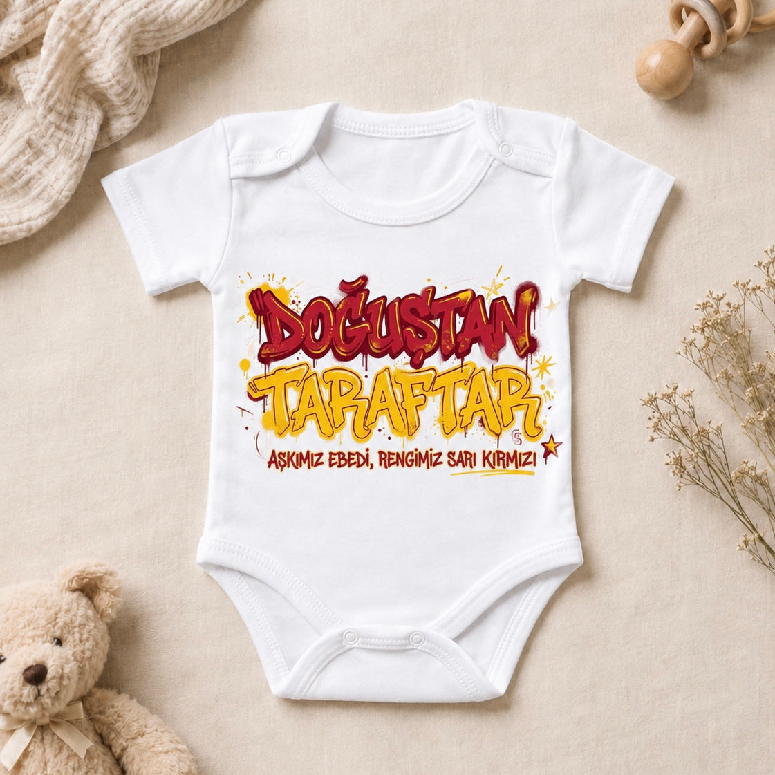 Sarı-Kırmızı Doğuştan Taraftar Baskılı Kısa Kollu Bebek Zıbını